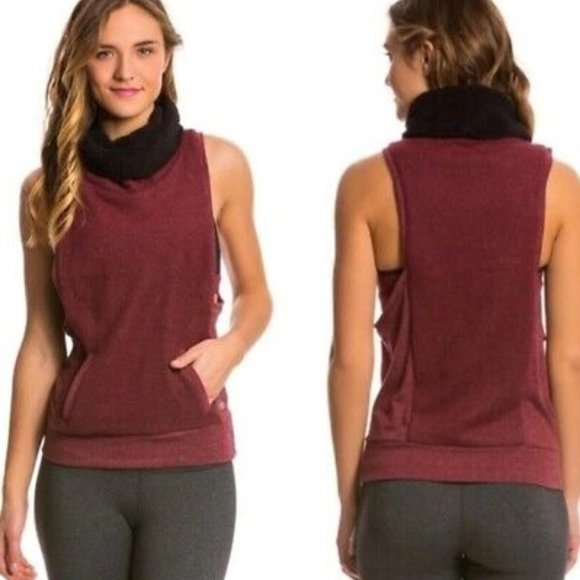 ALO Yoga Tops - ALO Yoga Frost Vest Sherpa Lined